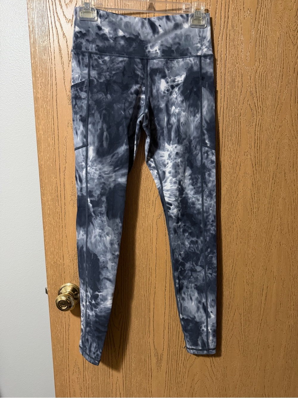 Women’s Tie-Dye High-Rise Leggings - Gray/White